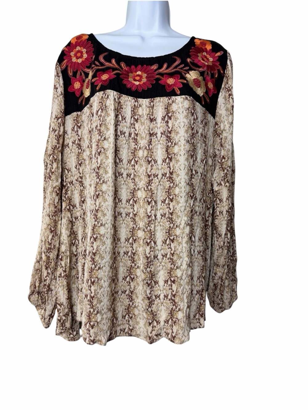 Savanna Jane Embroidered Plus Size 2x Women's Top Floral Boho Peasant - Picture 2 of 6